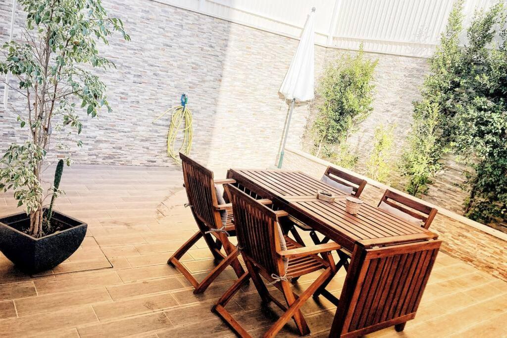 Vivenda Espacosa E Luminosa Villa Quelfes Exterior foto